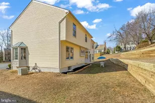 16657 Purcival Ct, Dumfries, VA 22025 - Photo 44