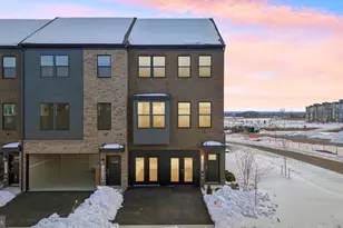 11369 Hypatia Loop, Manassas, VA 20109 - Photo 2