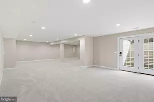 6417 Morven Park Ln, Gainesville, VA 20155 - Photo 16