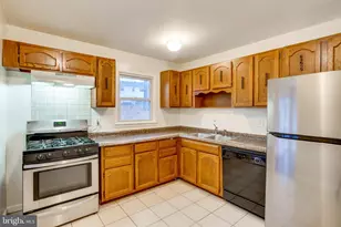 13636 Greenwood Dr, Woodbridge, VA 22193 - Photo 16