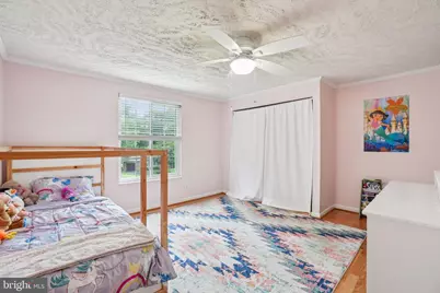 16041 Macedonia Drive, Woodbridge, VA 22191 - Photo 24