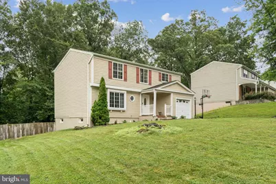 16041 Macedonia Drive, Woodbridge, VA 22191 - Photo 2