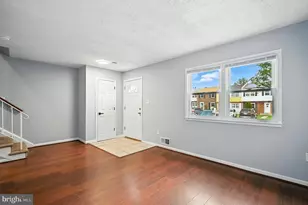 2421 Kilpatrick Pl, Dumfries, VA 22026 - Photo 4