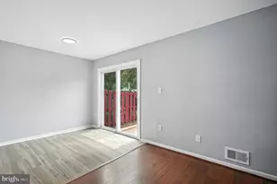 2421 Kilpatrick Pl, Dumfries, VA 22026 - Photo 8