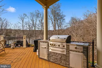 10036 Lake Occoquan Drive, Manassas, VA 20111 - Photo 12
