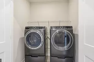 17405 Walnut Grove Way, Dumfries, VA 22026 - Photo 30