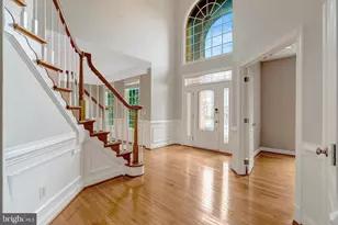 15053 Doral, Haymarket, VA 20169 - Photo 2