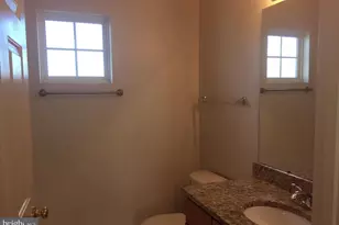 7209 Bladen Pl, Gainesville, VA 20155 - Photo 4