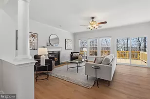 10052 Naughton Ct, Bristow, VA 20136 - Photo 8