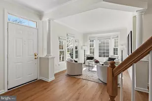 10052 Naughton Ct, Bristow, VA 20136 - Photo 4