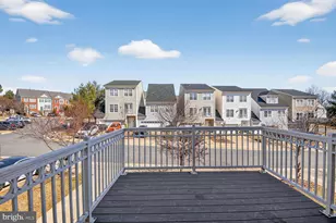 16942 Chesley Pl, Woodbridge, VA 22191 - Photo 22