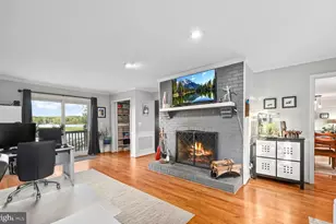 18505 Cabin Rd, Triangle, VA 22172 - Photo 16