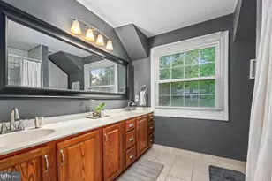 18505 Cabin Rd, Triangle, VA 22172 - Photo 24