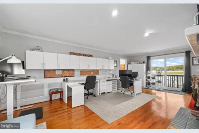 18505 Cabin Road, Triangle, VA 22172 - Photo 14