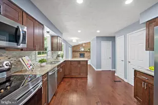 6112 Hillview Ct, Manassas, VA 20112 - Photo 12