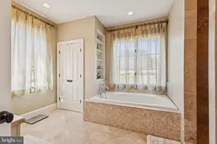 15815 Spyglass Hill Loop, Gainesville, VA 20155 - Photo 20