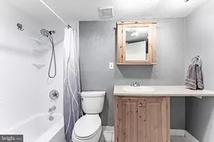 12652 Dara Dr, Woodbridge, VA 22192 - Photo 20