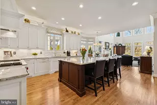 8346 Roxborough Loop, Gainesville, VA 20155 - Photo 36