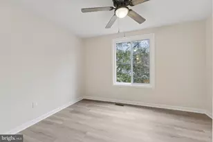 15915 Fairway Dr, Dumfries, VA 22025 - Photo 12