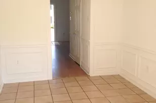 16565 Sherwood Pl, Woodbridge, VA 22191 - Photo 4