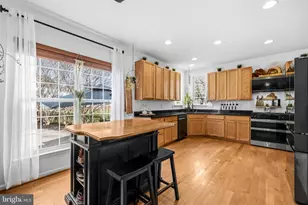 9920 Fisherford Ct, Bristow, VA 20136 - Photo 10