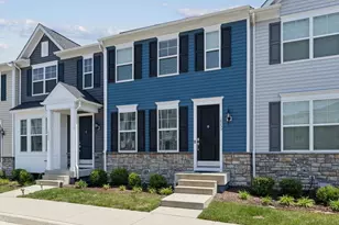 18255 Summit Pointe Dr, Triangle, VA 22172 - Photo 2