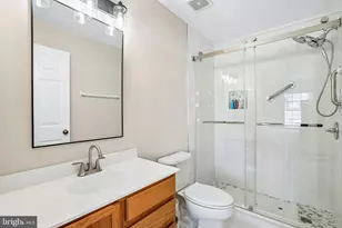 11720 Tolson Pl, Woodbridge, VA 22192 - Photo 18