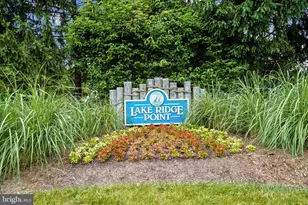 11720 Tolson Pl, Woodbridge, VA 22192 - Photo 38