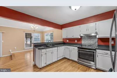 14691 Stratford Drive, Woodbridge, VA 22193 - Photo 12