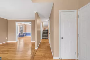 14691 Stratford Dr, Woodbridge, VA 22193 - Photo 8