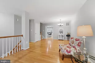8513 Tackhouse Loop, Gainesville, VA 20155 - Photo 2