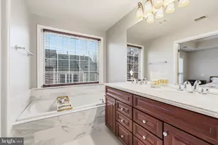 14671 Crossfield Way, Woodbridge, VA 22191 - Photo 18