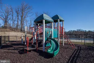 2483 Eastbourne Drive, Woodbridge, VA 22191 - Photo 18