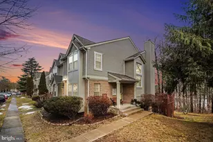 15795 Widewater Dr, Dumfries, VA 22025 - Photo 2