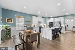 4545 Cotswold Manor Loop, Woodbridge, VA 22192 - Photo 26