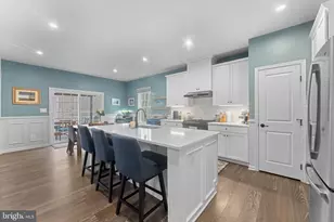 4545 Cotswold Manor Loop, Woodbridge, VA 22192 - Photo 24