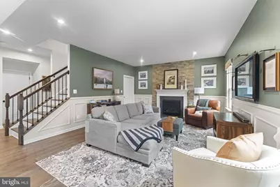 4545 Cotswold Manor Loop, Woodbridge, VA 22192 - Photo 16