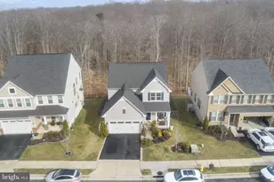 4545 Cotswold Manor Loop, Woodbridge, VA 22192 - Photo 4