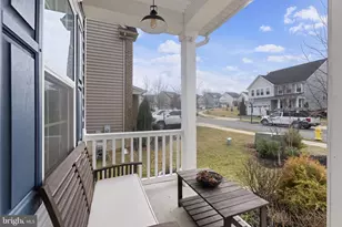 4545 Cotswold Manor Loop, Woodbridge, VA 22192 - Photo 10