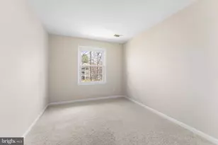 12569 Kempston Ln, Woodbridge, VA 22192 - Photo 32