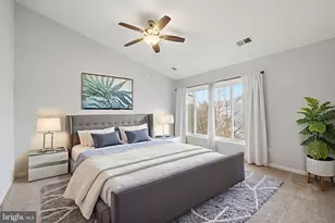 11563 Hill Meade Ln, Woodbridge, VA 22192 - Photo 16