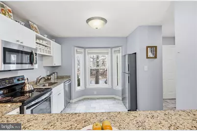 11563 Hill Meade Lane, Woodbridge, VA 22192 - Photo 6