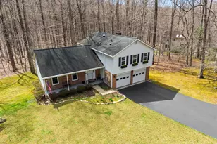 5383 Cleburne Ln, Woodbridge, VA 22192 - Photo 32