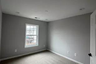 8943 Brewer Creek Pl, Manassas, VA 20109 - Photo 16