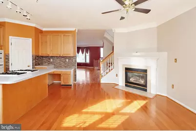 8731 Farnham Way, Bristow, VA 20136 - Photo 4