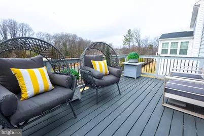 16028 Eagle Roost Court, Woodbridge, VA 22191 - Photo 4
