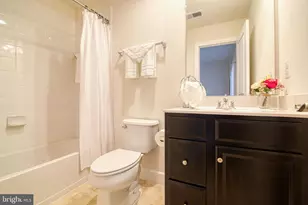 6034 Camerons Ferry Dr, Haymarket, VA 20169 - Photo 8