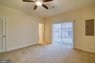 6034 Camerons Ferry Dr, Haymarket, VA 20169 - Photo 6