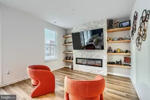 2596 Neabsco Common Pl, Woodbridge, VA 22191 - Photo 12