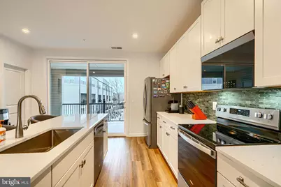 2596 Neabsco Common Place, Woodbridge, VA 22191 - Photo 24